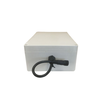 ลิเธียมกันน้ำปรับแต่งชุดแบตเตอรี่ Li Ion 12v 30ah สำหรับโคมไฟถนนพลังงานแสงอาทิตย์