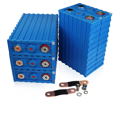 1C 3.2 V 200ah Lifepo4 CALB LFP แบตเตอรี่ลิเธียมไอออนแบบแท่งปริซึมเซลล์สำหรับสกู๊ตเตอร์ไฟฟ้า